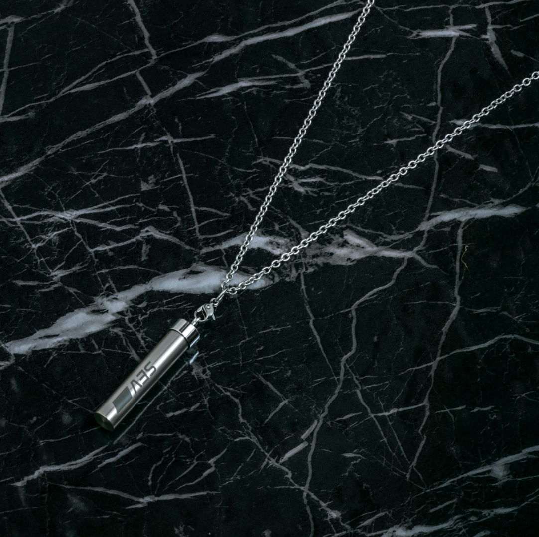 枚数限定 SEV メタルネックレスα - ecotours-of-oregon.com